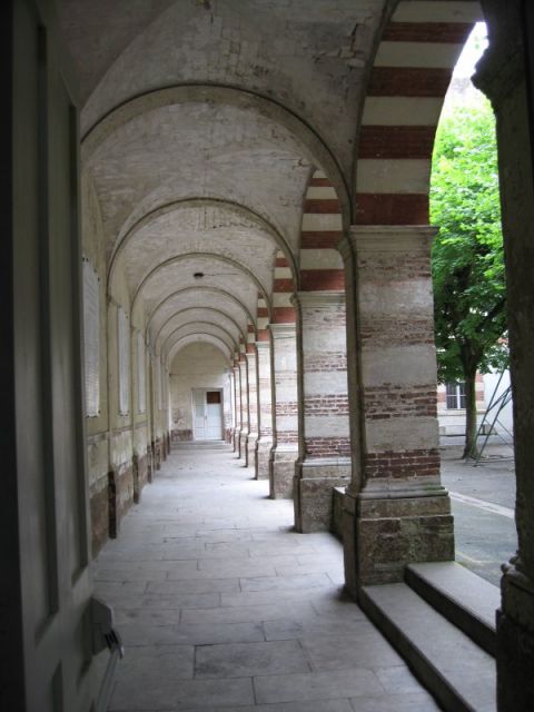 arcades.jpg